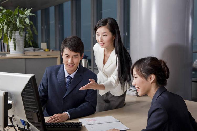 how chinese expresses time without tenses